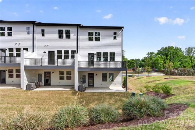 7921 Cedarsmith Court, Charlotte, NC 28217