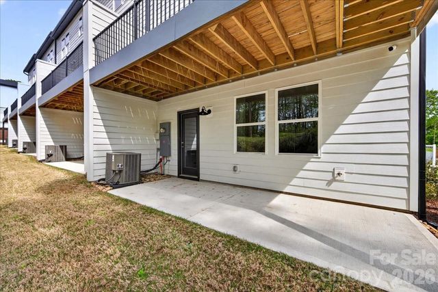 7921 Cedarsmith Court, Charlotte, NC 28217