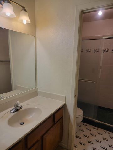 21023 Western Valley Drive, Katy, TX 77449