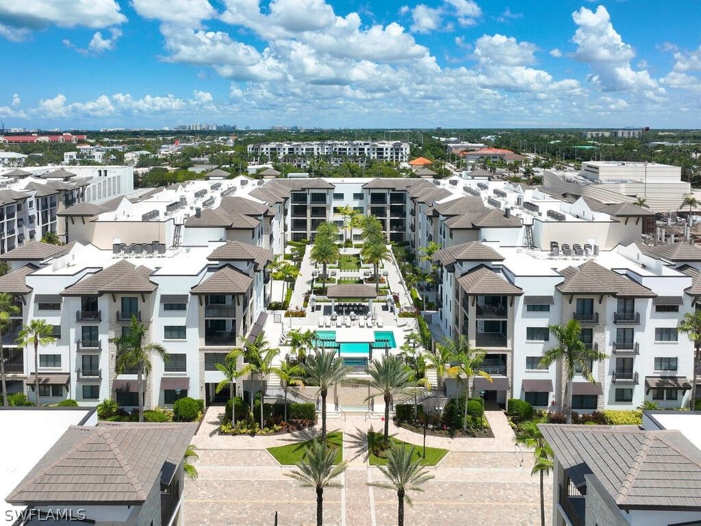 1135 3rd AVE S 218, Naples, FL 34102