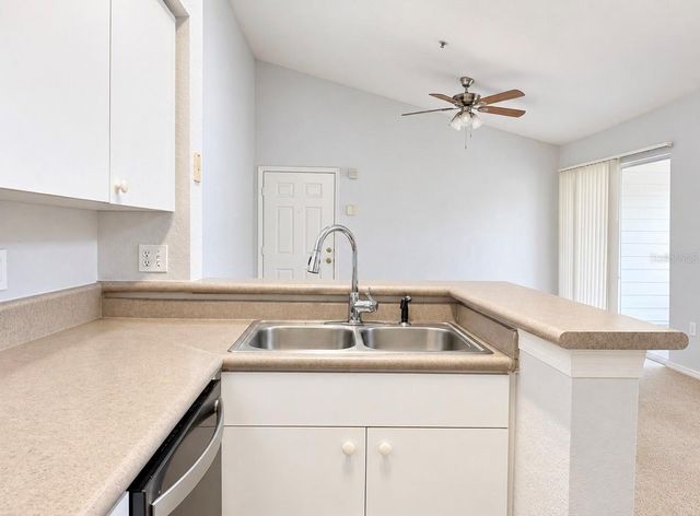 2302 MIDTOWN TERRACE 1231, Orlando, FL 32839