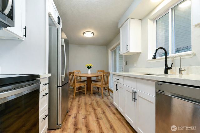 20209 106th Avenue SE, Kent, WA 98031