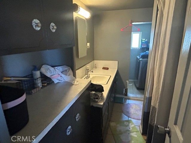 6677 Snow Line, Phelan, CA 92371