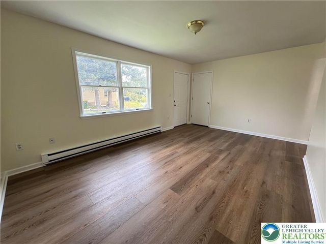 6 Eley Street, Upper Nazareth Twp, PA 18064