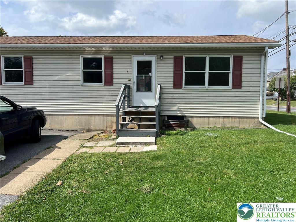 6 Eley Street, Upper Nazareth Twp, PA 18064