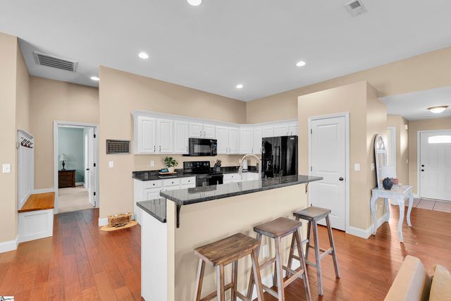 480 Abberly Lane, Boiling Springs, SC 29316