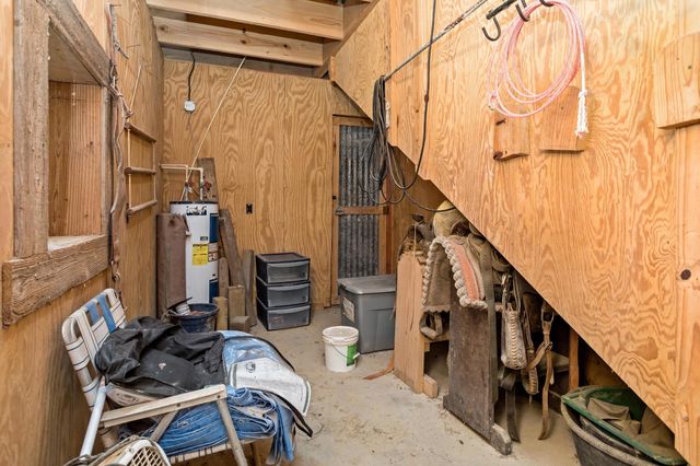 404 Best Road, Winnie, TX 77665