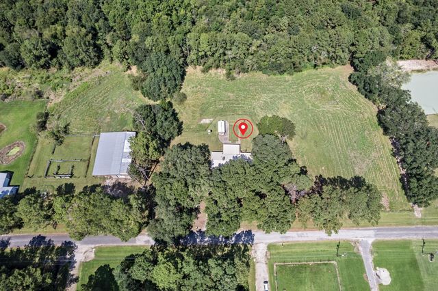 404 Best Road, Winnie, TX 77665