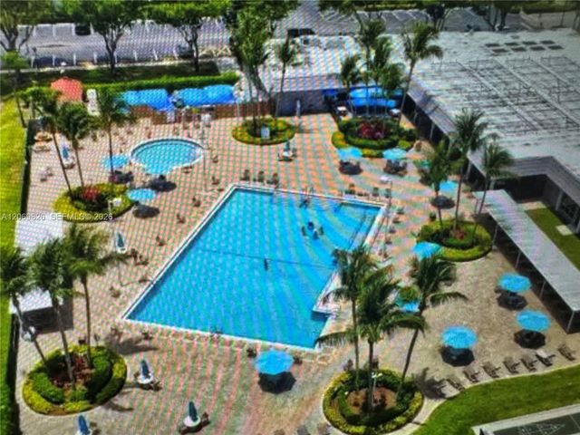 527 Brittany K 527, Delray Beach, FL 33446