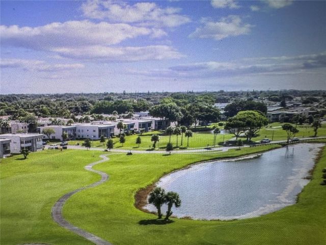 527 Brittany K 527, Delray Beach, FL 33446