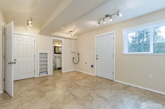 14203 SE 179th Place, Renton, WA 98058