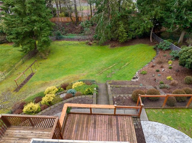 14203 SE 179th Place, Renton, WA 98058