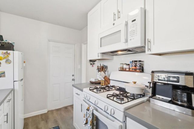 819 21 Tourmaline St, San Diego, CA 92109