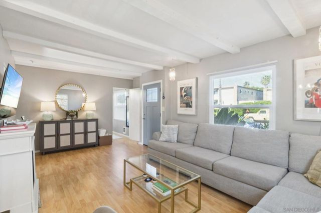 819 21 Tourmaline St, San Diego, CA 92109