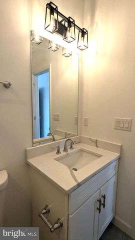 2251 PAPERMILL RD, Winchester, VA 22601