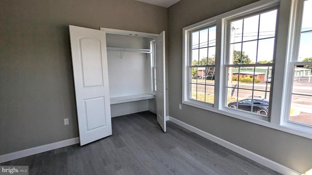 2251 PAPERMILL RD, Winchester, VA 22601