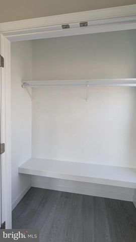 2251 PAPERMILL RD, Winchester, VA 22601