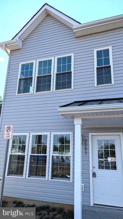 2251 PAPERMILL RD, Winchester, VA 22601