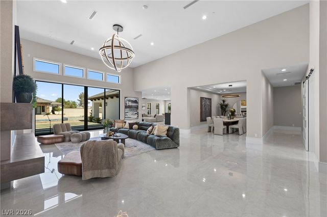 4290 West Ford Avenue, Las Vegas, NV 89139