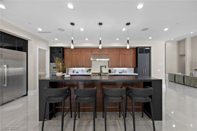 4290 West Ford Avenue, Las Vegas, NV 89139