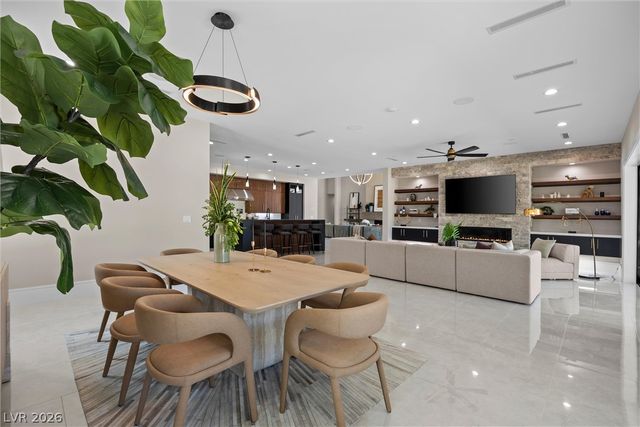 4290 West Ford Avenue, Las Vegas, NV 89139
