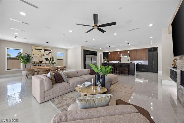 4290 West Ford Avenue, Las Vegas, NV 89139