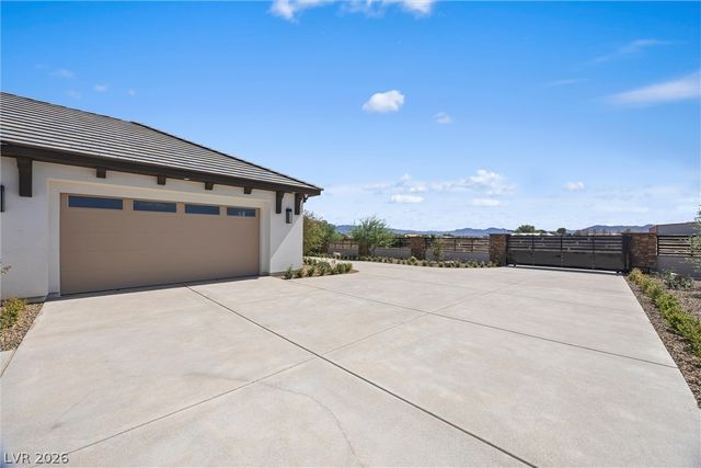 4290 West Ford Avenue, Las Vegas, NV 89139