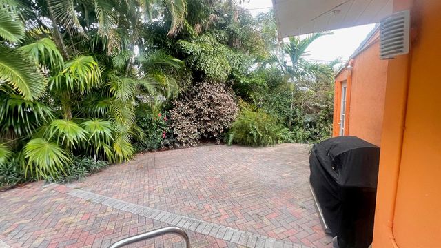 3100 NE 21st Street, Fort Lauderdale, FL 33305