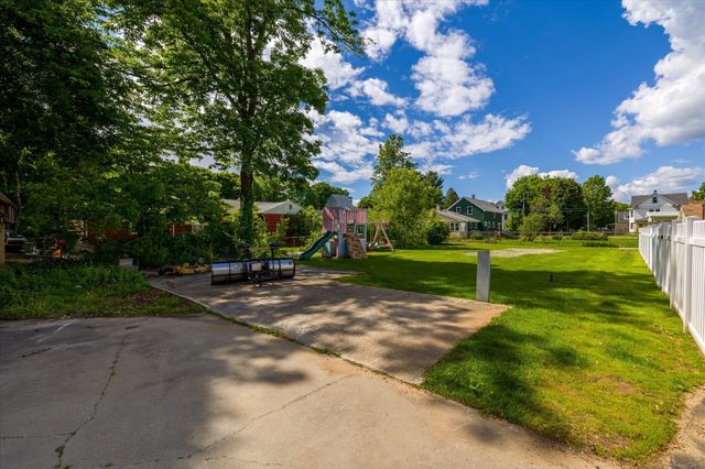 34 Pleasant Street 4, Plainfield, CT 06374