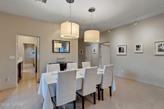 2901 E Adams Street, Tucson, AZ 85716