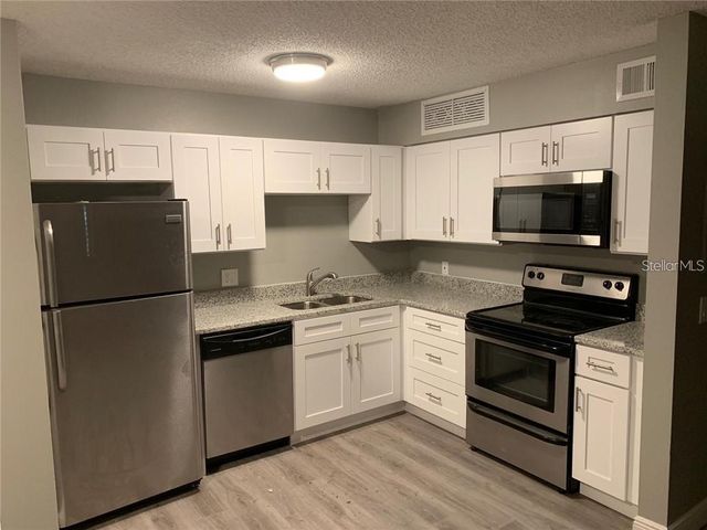 430 FORESTWAY CIRCLE 203, Altamonte Springs, FL 32701