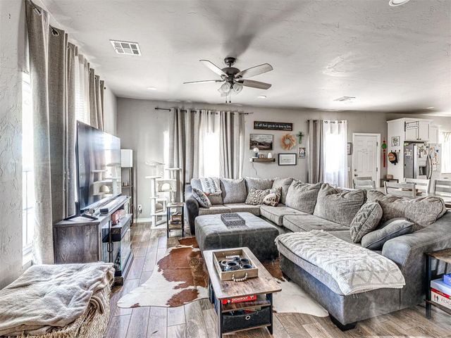 1905 N Park Avenue, Shawnee, OK 74804