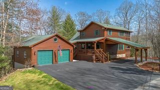 225 Hiawatha Trail, Blue Ridge, GA 30513