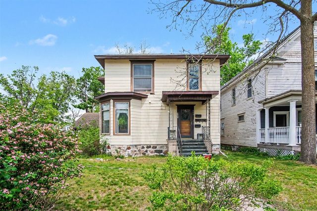 403 Maple Street, Big Rapids, MI 49307
