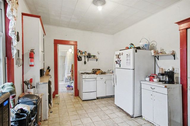 403 Maple Street, Big Rapids, MI 49307