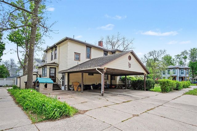 403 Maple Street, Big Rapids, MI 49307