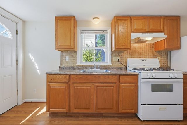 28 A&B Monroe St, Norwood, MA 02062