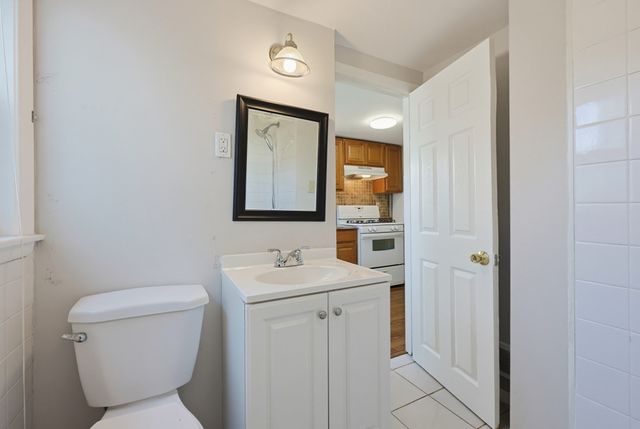 28 A&B Monroe St, Norwood, MA 02062