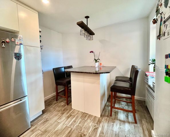 83-30 98th Street 3A, Woodhaven, NY 11421