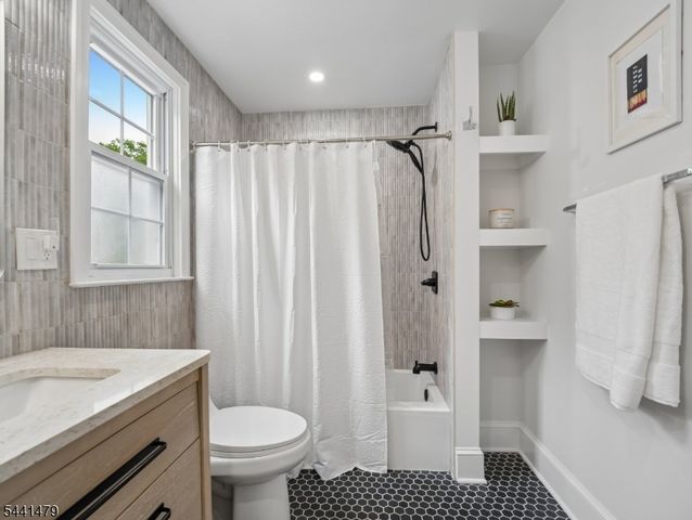 653 Hamilton Rd, South Orange Village Twp., NJ 07079