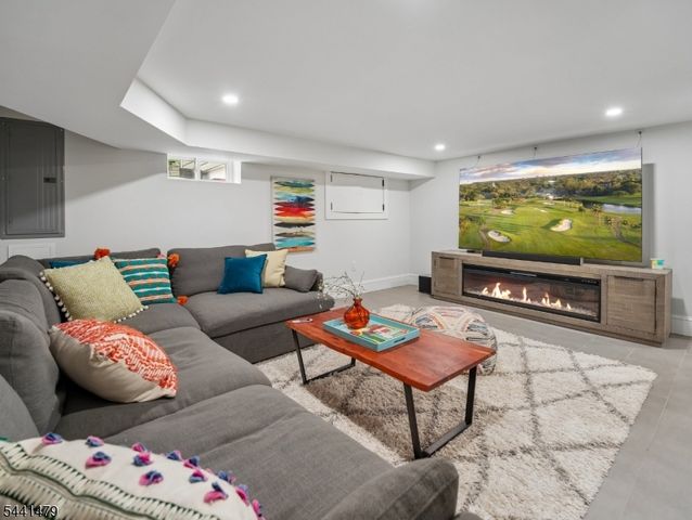 653 Hamilton Rd, South Orange Village Twp., NJ 07079