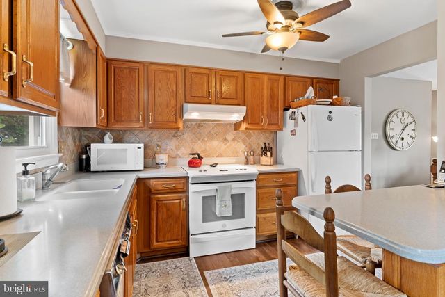 1774 S YORK STREET, Mechanicsburg, PA 17055