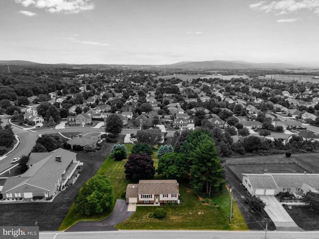 1774 S YORK STREET, Mechanicsburg, PA 17055