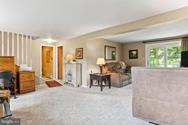 1774 S YORK STREET, Mechanicsburg, PA 17055