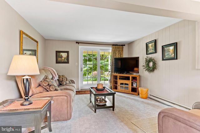 1774 S YORK STREET, Mechanicsburg, PA 17055