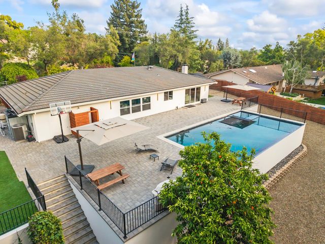 6762 Highland Rd, Granite Bay, CA 95746