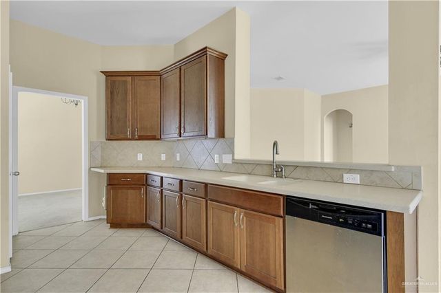 3300 San Angelo Street, Mission, TX 78573