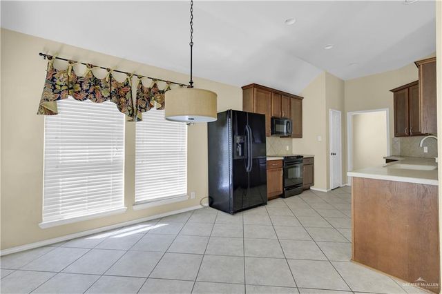 3300 San Angelo Street, Mission, TX 78573