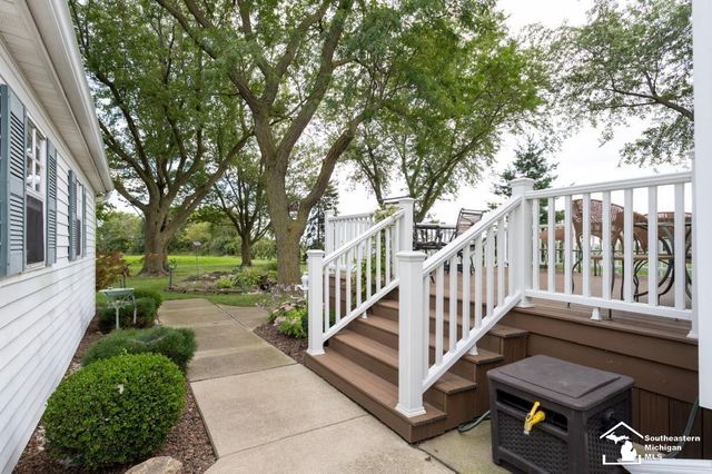 8888 Us Turnpike Road, Newport, MI 48166