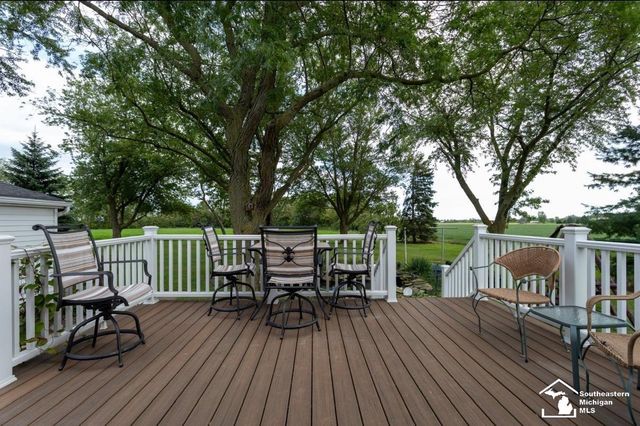 8888 Us Turnpike Road, Newport, MI 48166